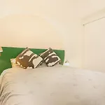 Cosy Duplex House In Downtown Lisboa